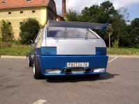 2_976.jpg